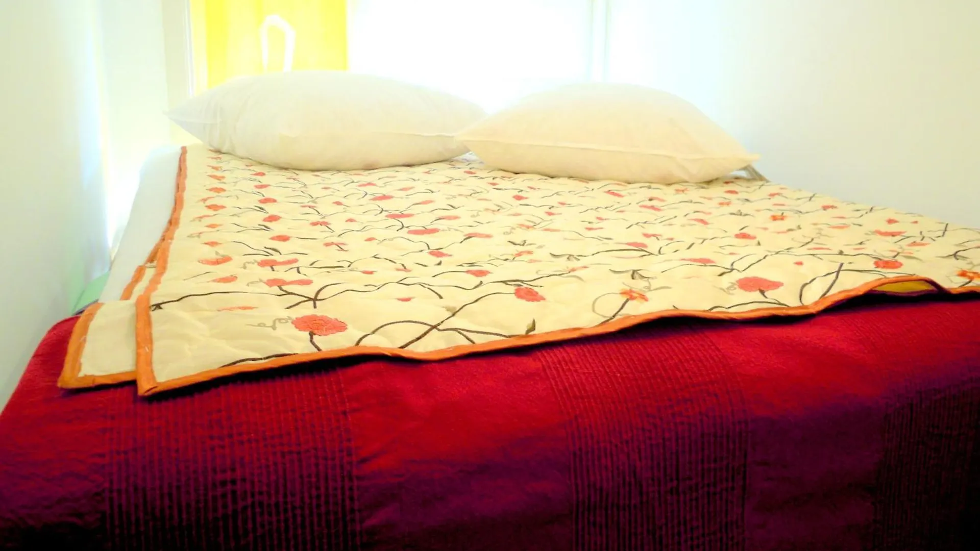 Missortelia B&B Amsterdam Bed & Breakfast